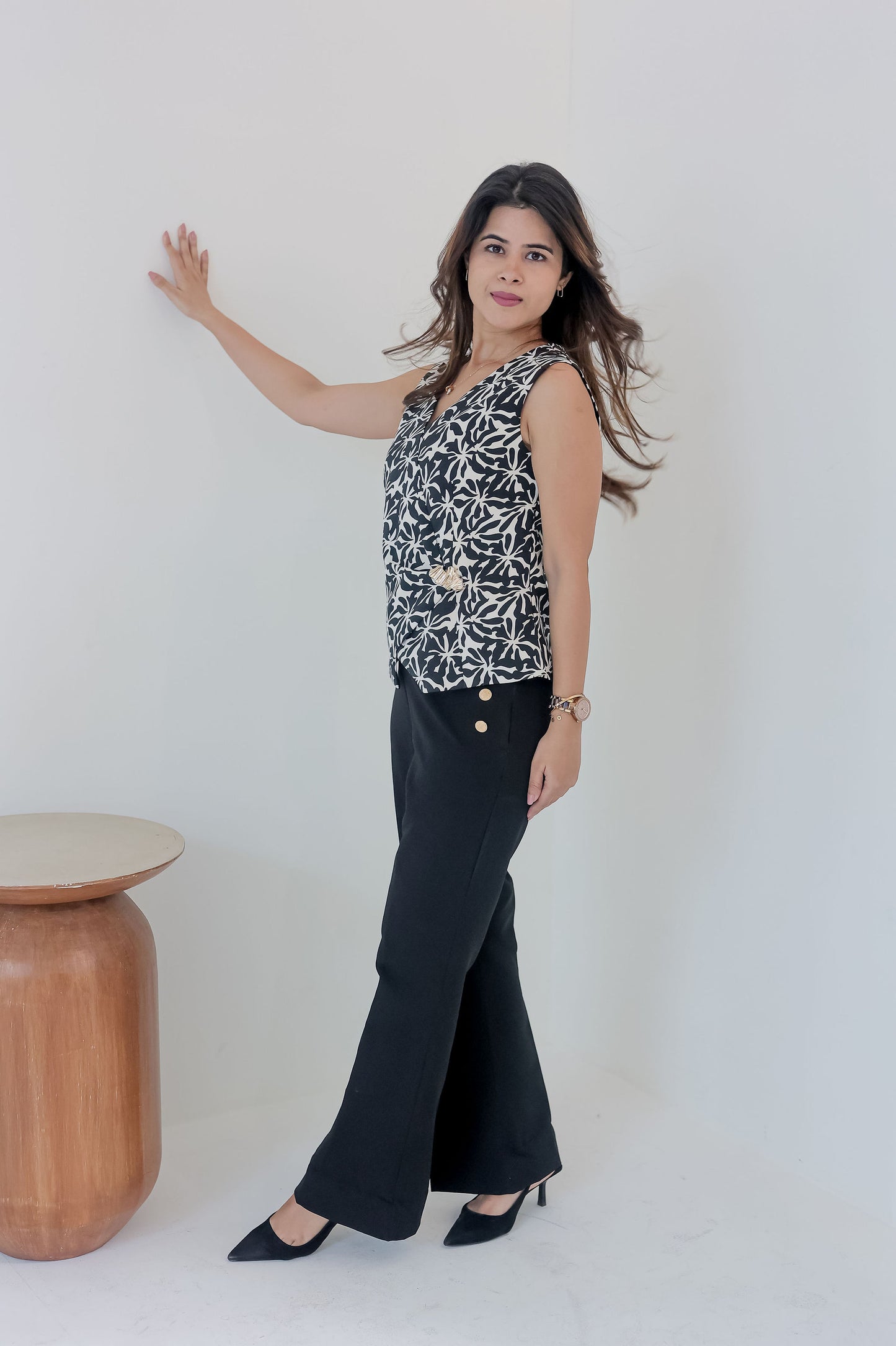 Black printed waistcoat with gold applique - essener.
