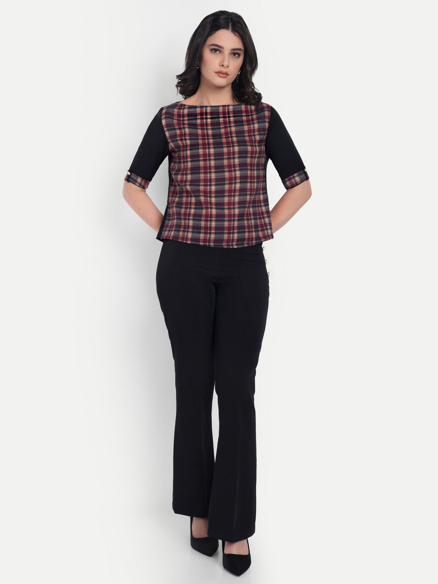Maroon check top with black quarter sleeves - esseneur.
