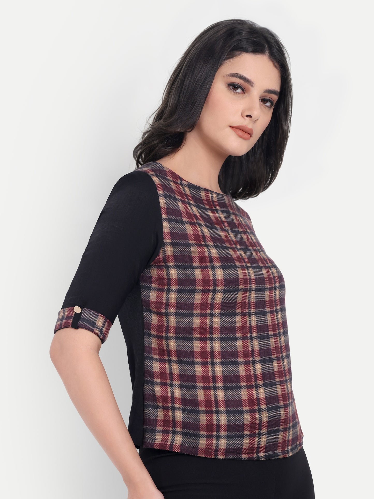 Maroon check top with black quarter sleeves - esseneur.