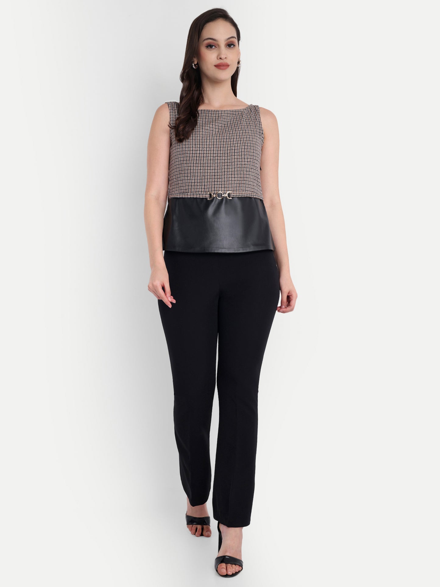 Houndstooth top with leather design - esseneur.
