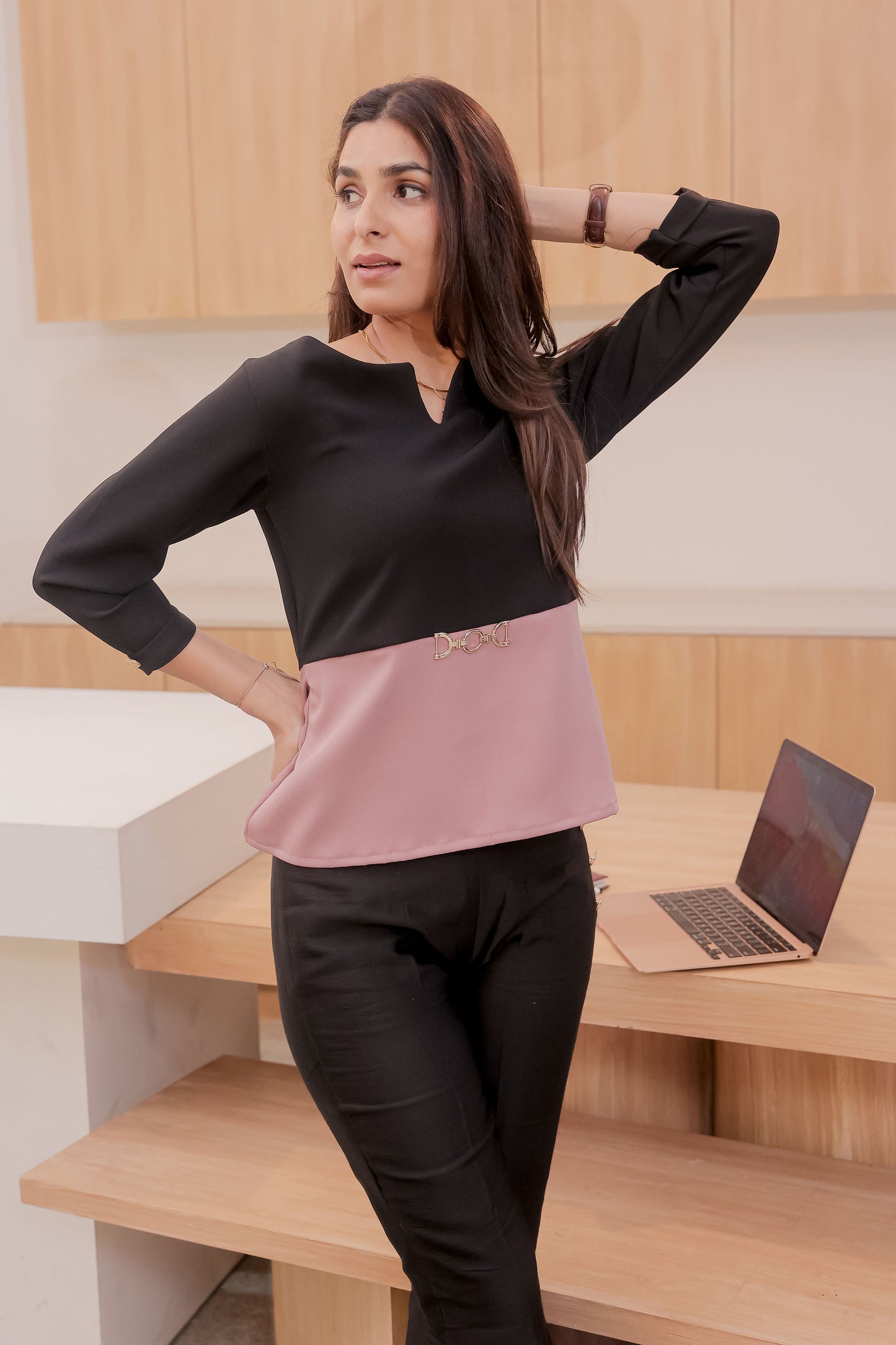 Black and peach two colour quarter sleeve top with gold applique - esseneur.