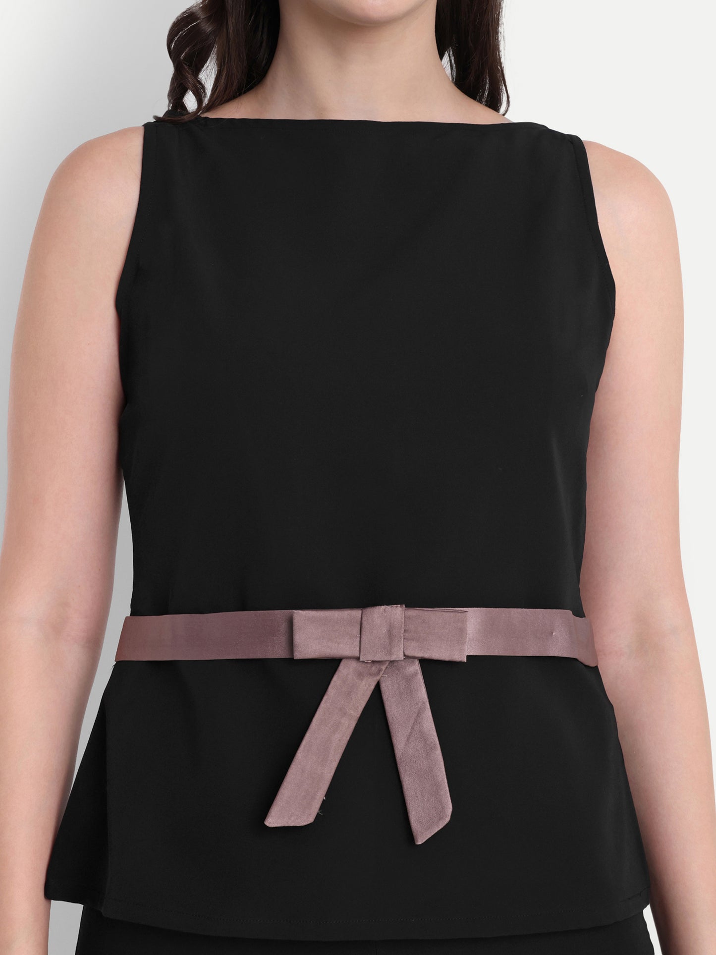 Black statement top with grey satin bow - esseneur.