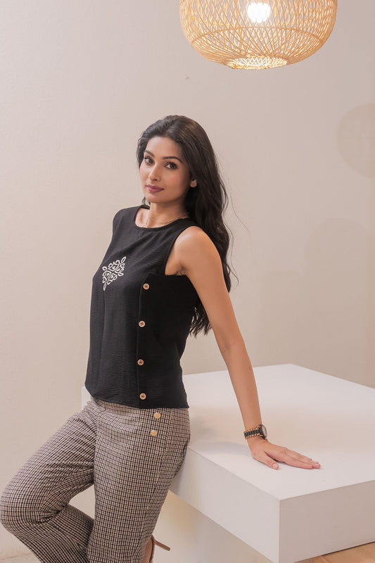 Black wooden buttons and embroidered top EWTP0048-BLKBT