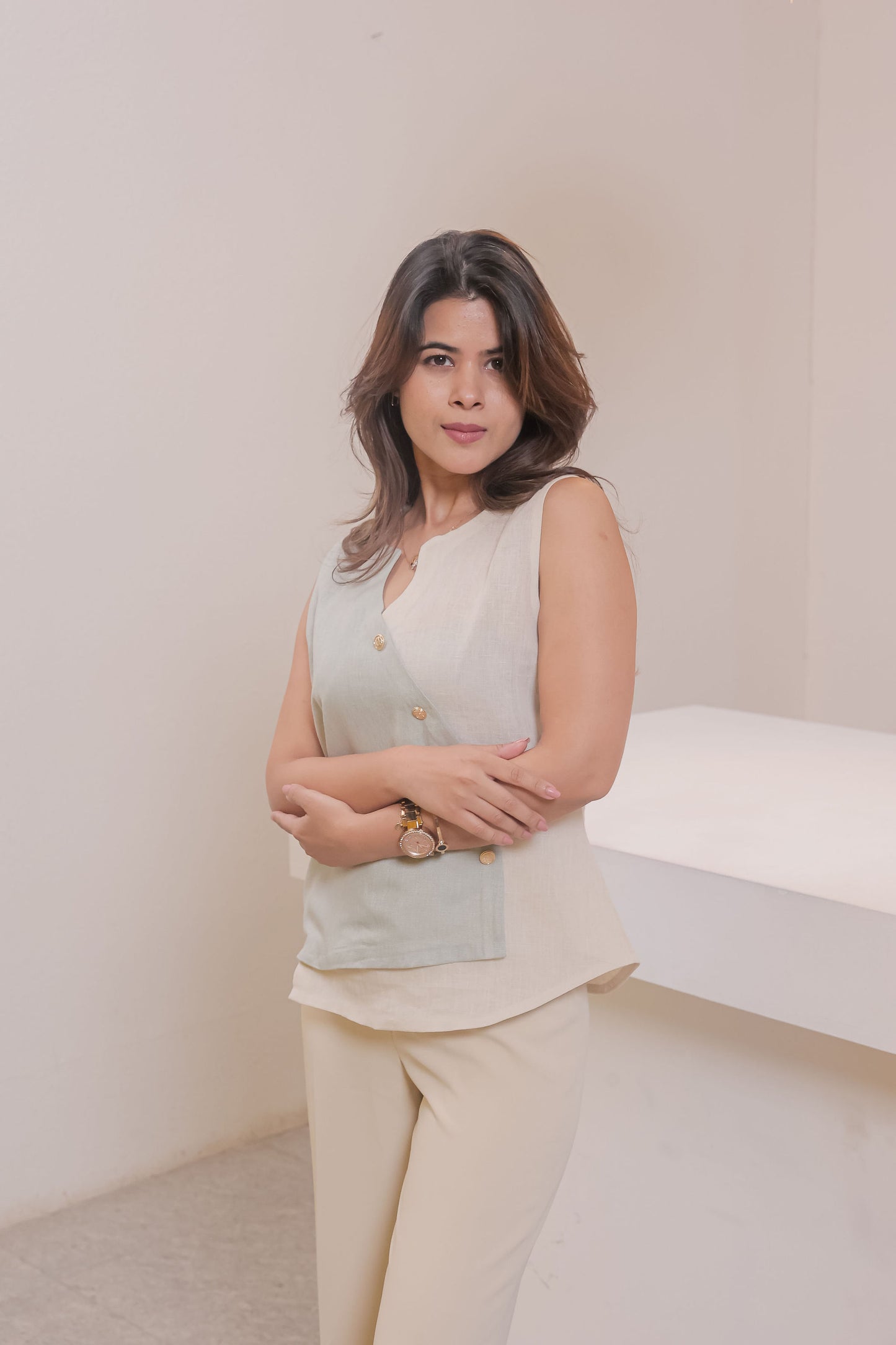 Light green and cream flap pattern linen top EWTP0033-GRNLN