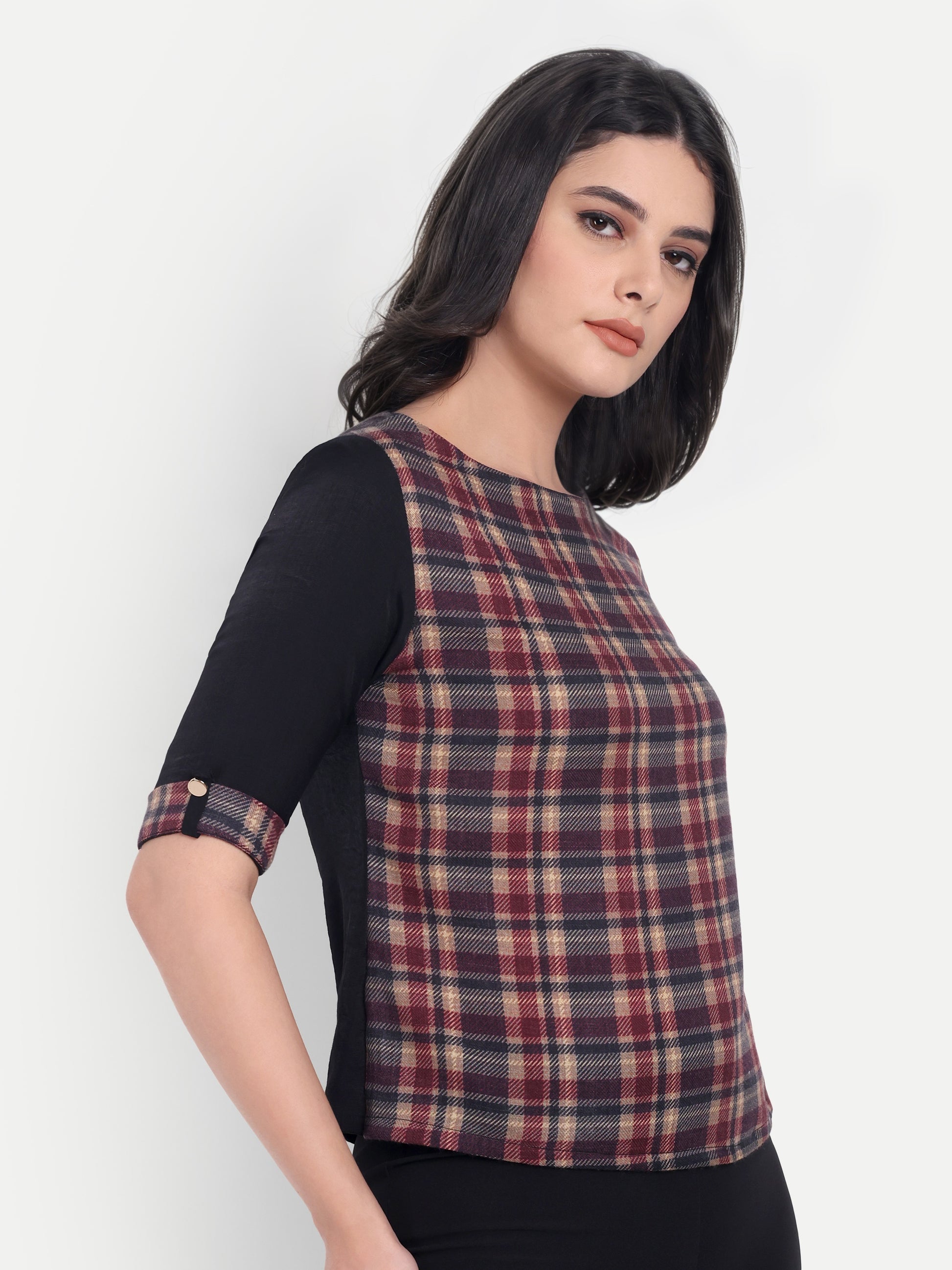Maroon check top with black quarter sleeves - esseneur.