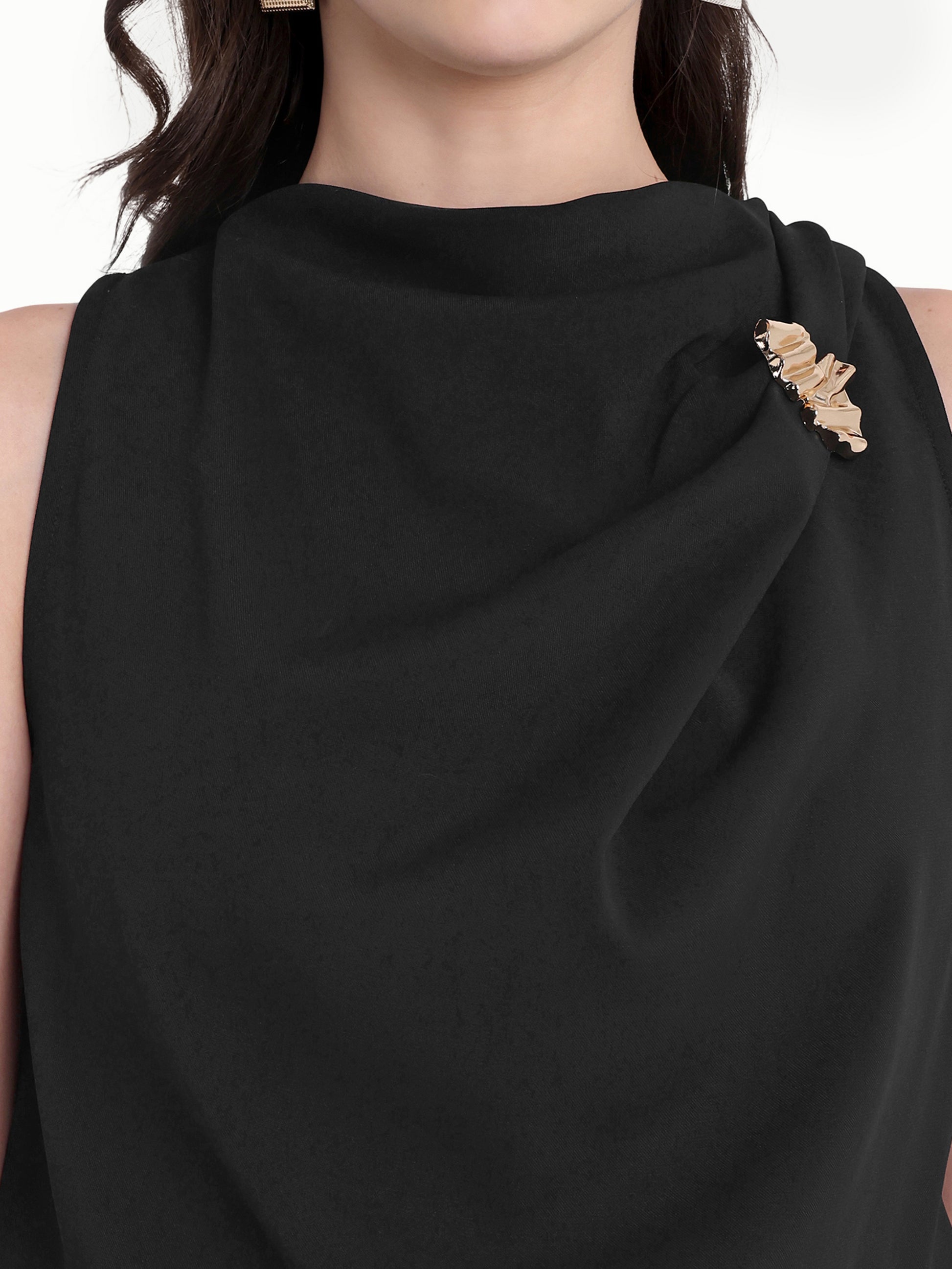 Black sleeveless top with gold applique on shoulder - esseneur.