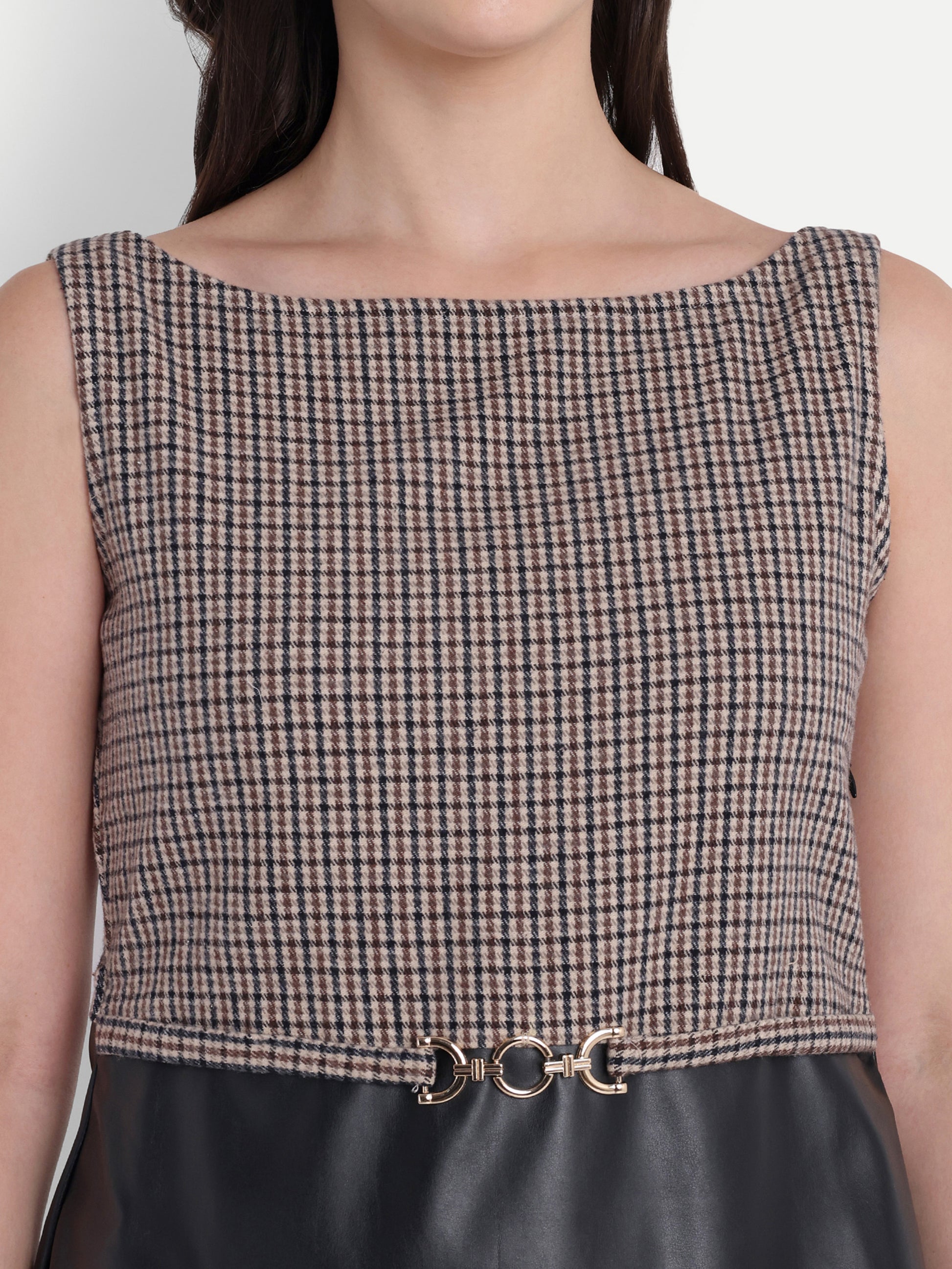 Houndstooth top with leather design - esseneur.
