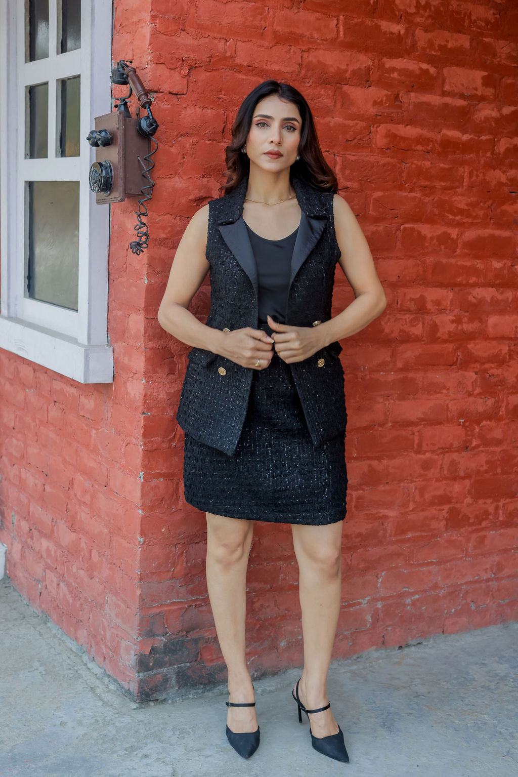 Black Tweed waistcoat with gold buttons ESWWT0002-BLKGB