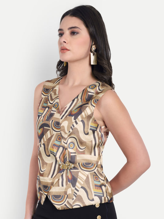 Black pants with abstract tusser waistcoat top- esseneur.