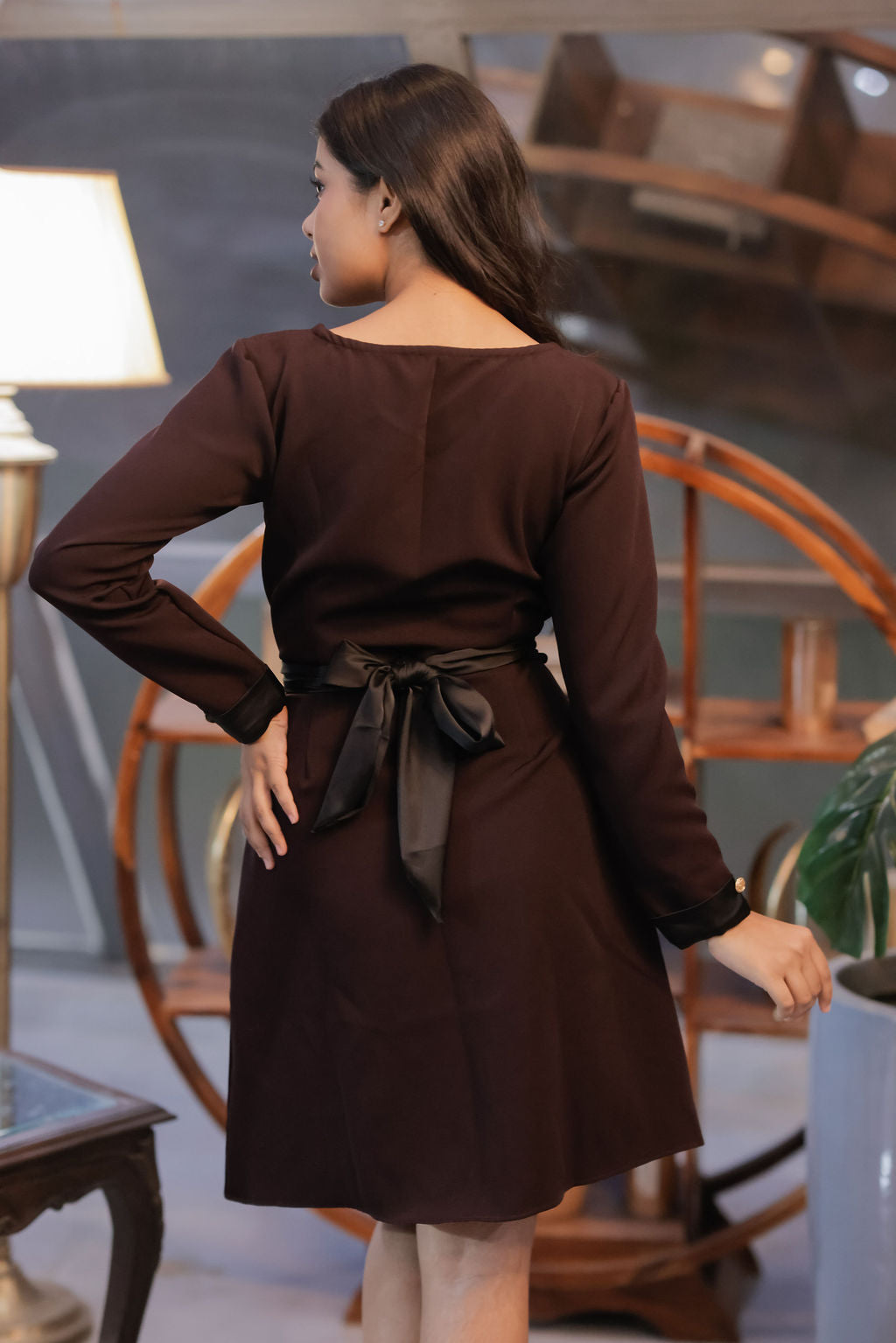 Brown crepe dress with black belt and gold buckle ESWDR0030-BRWBT