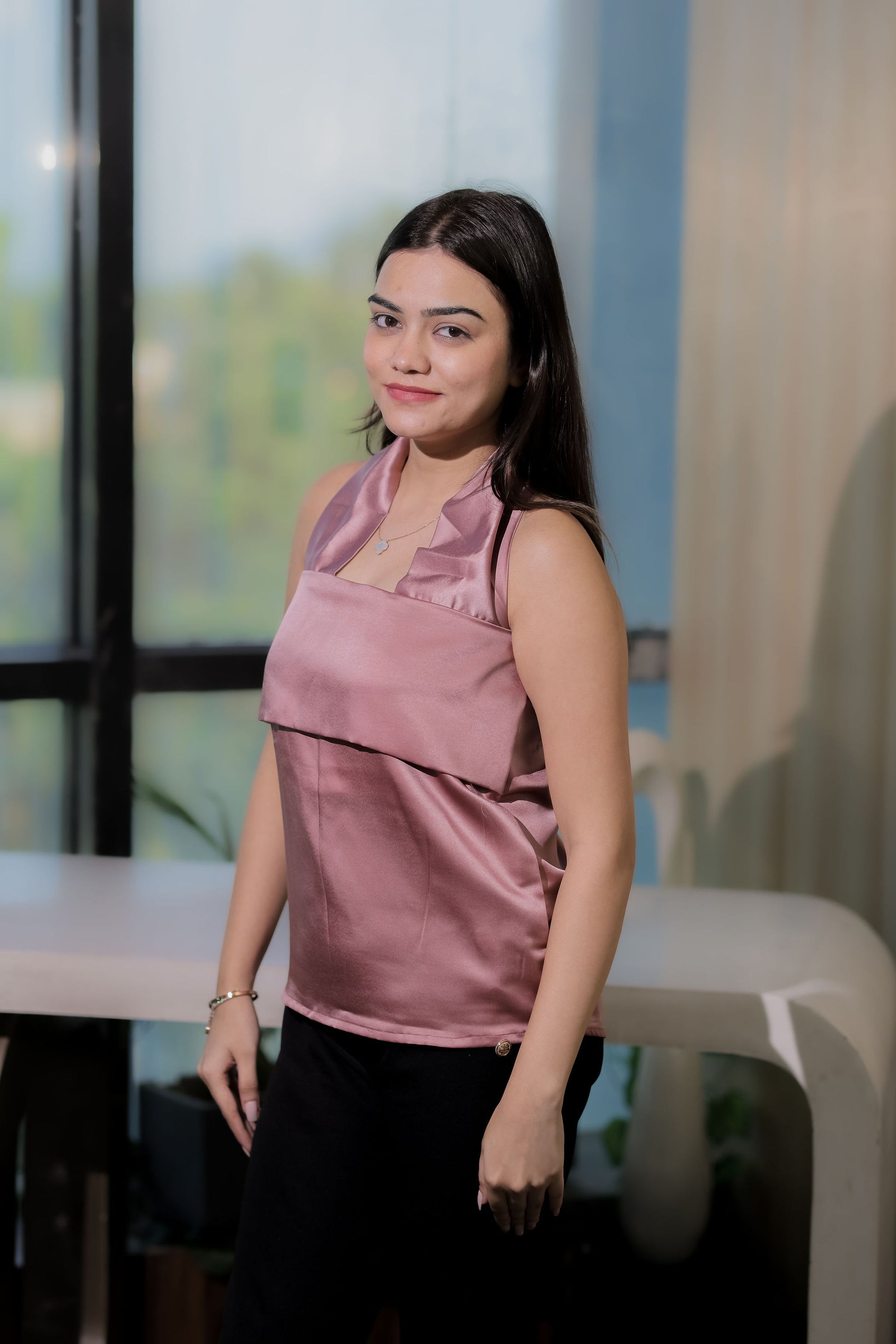 Mauve Sleeveless Boxy halterneck top - esseneur.