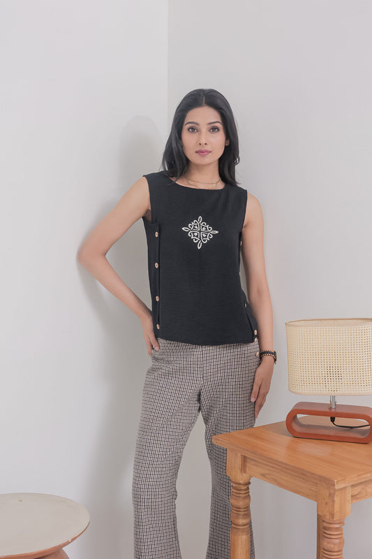 Black wooden buttons and embroidered top EWTP0048-BLKBT