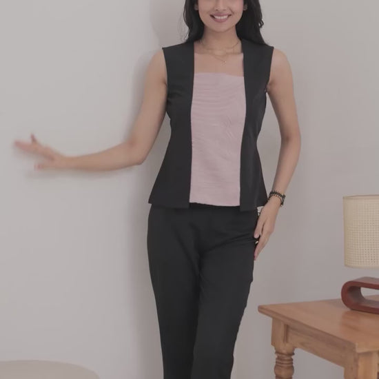 Black and peach crumbled fabric  sleeveless top - esseneur.
