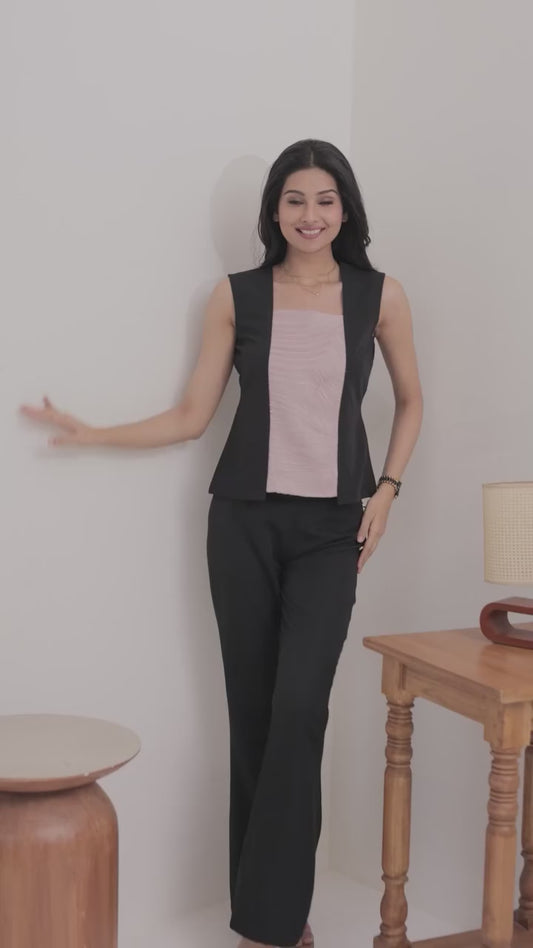 Black and peach crumbled fabric  sleeveless top - esseneur.