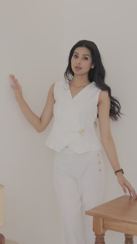 white waistcoat with gold applique - esseneur.